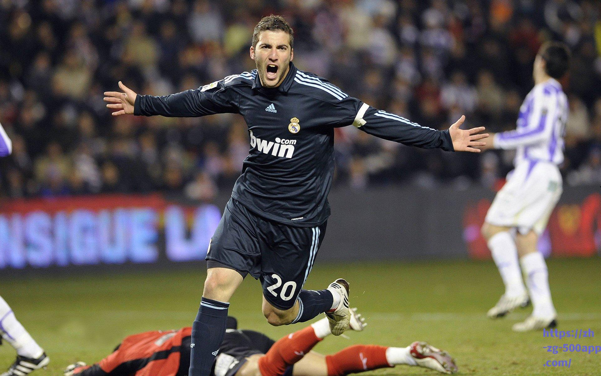 崔康熙坦言伤病潮考验球队深度，亚冠征程首重小组突围