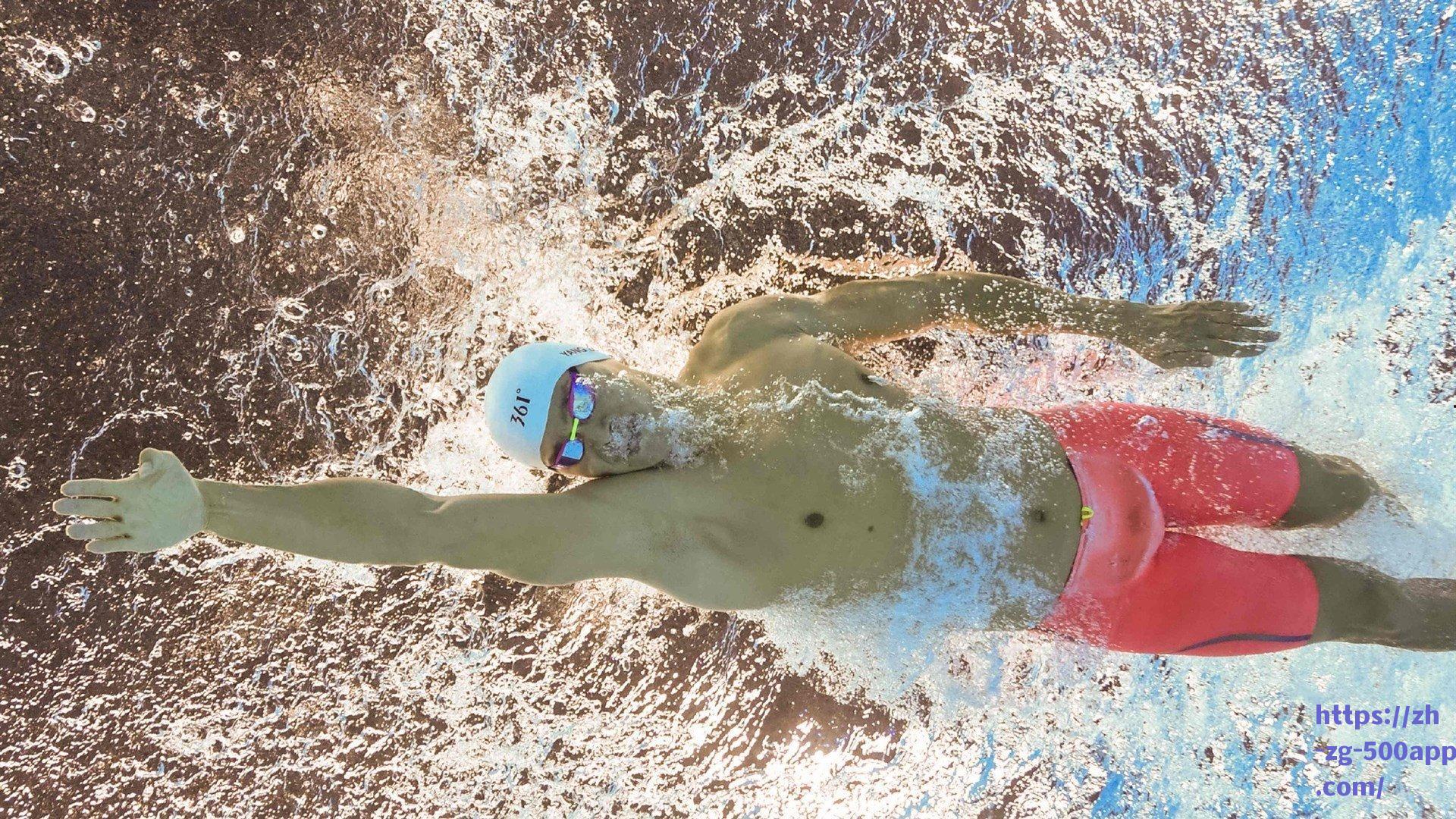 急转直下!大连队连遭重击,联赛深陷降级区,后防核心重伤赛季报销